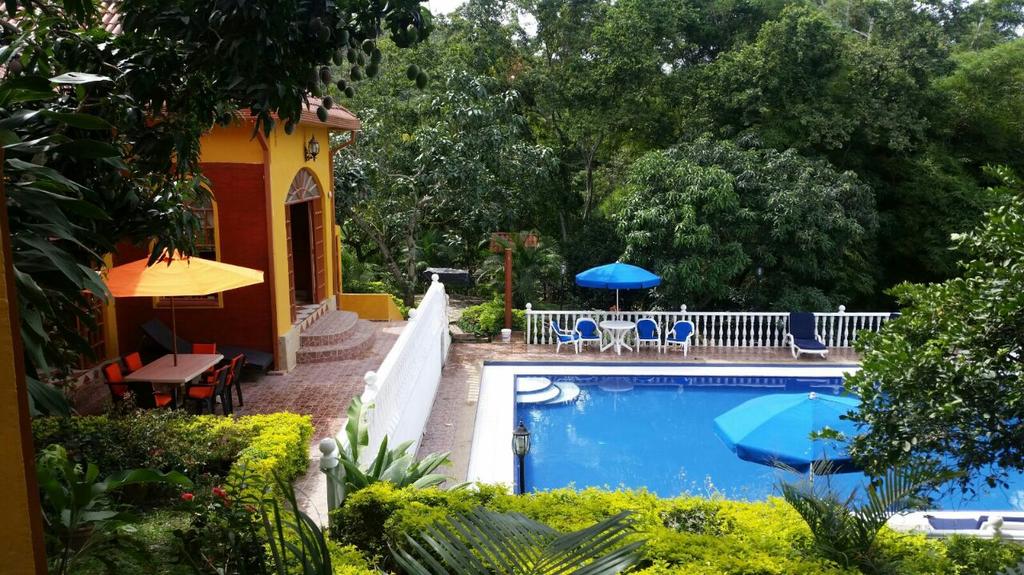 Alquiler de finca en anapoima cundinamarca - Imagen 2